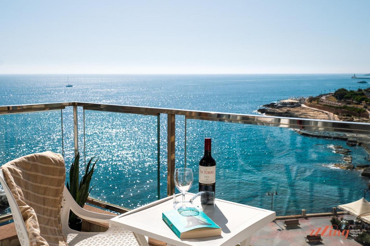 Scenic Seafront Duplex Apartment In สลีมา ภายนอก รูปภาพ