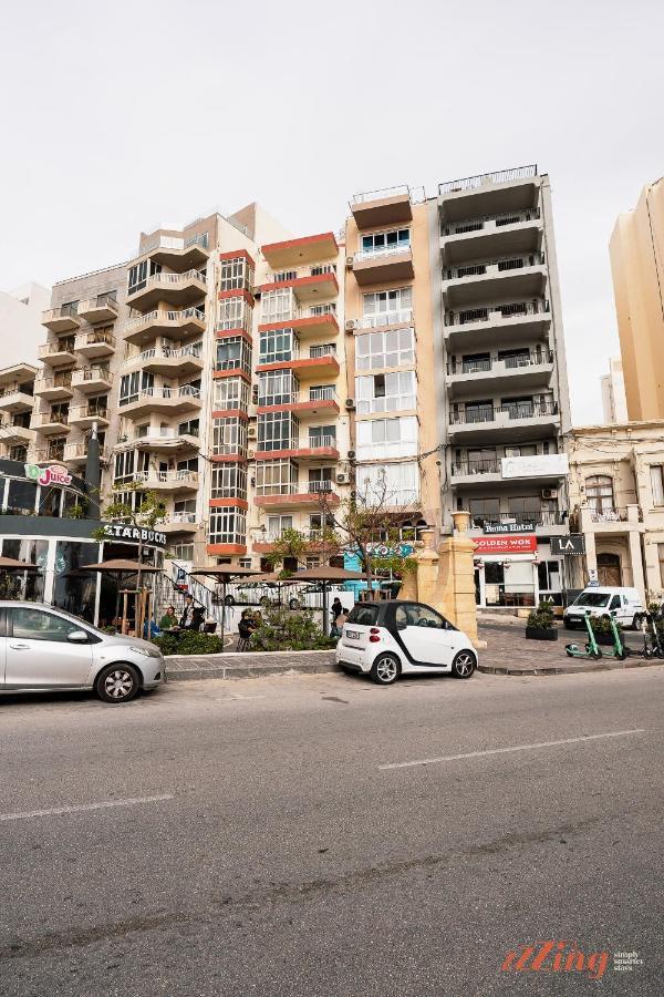 Scenic Seafront Duplex Apartment In สลีมา ภายนอก รูปภาพ