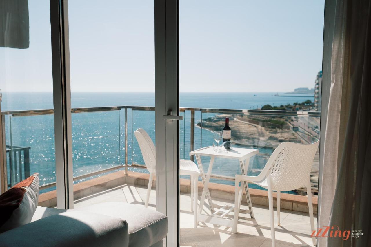 Scenic Seafront Duplex Apartment In สลีมา ภายนอก รูปภาพ